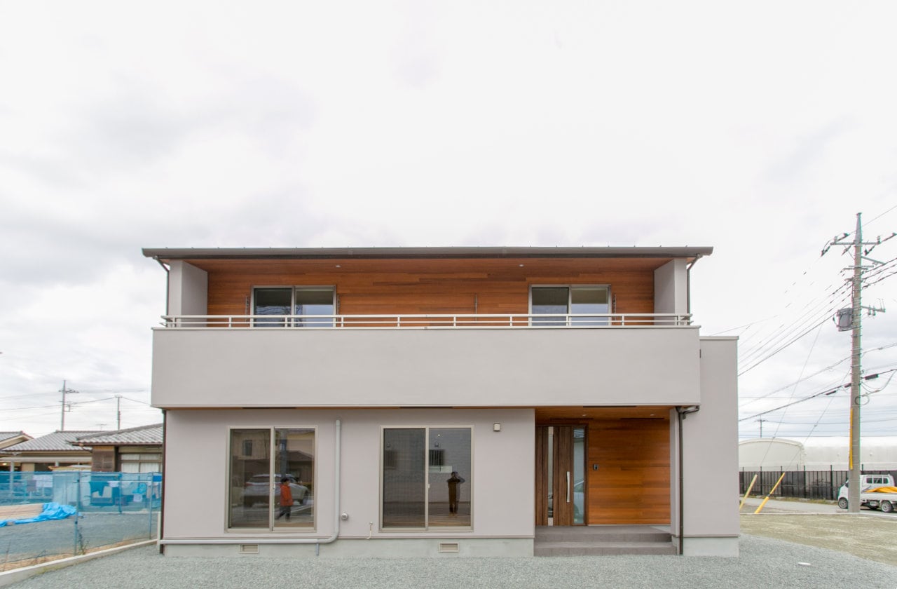 木とタイルと隠し部屋の家 南アルプス市 画像2