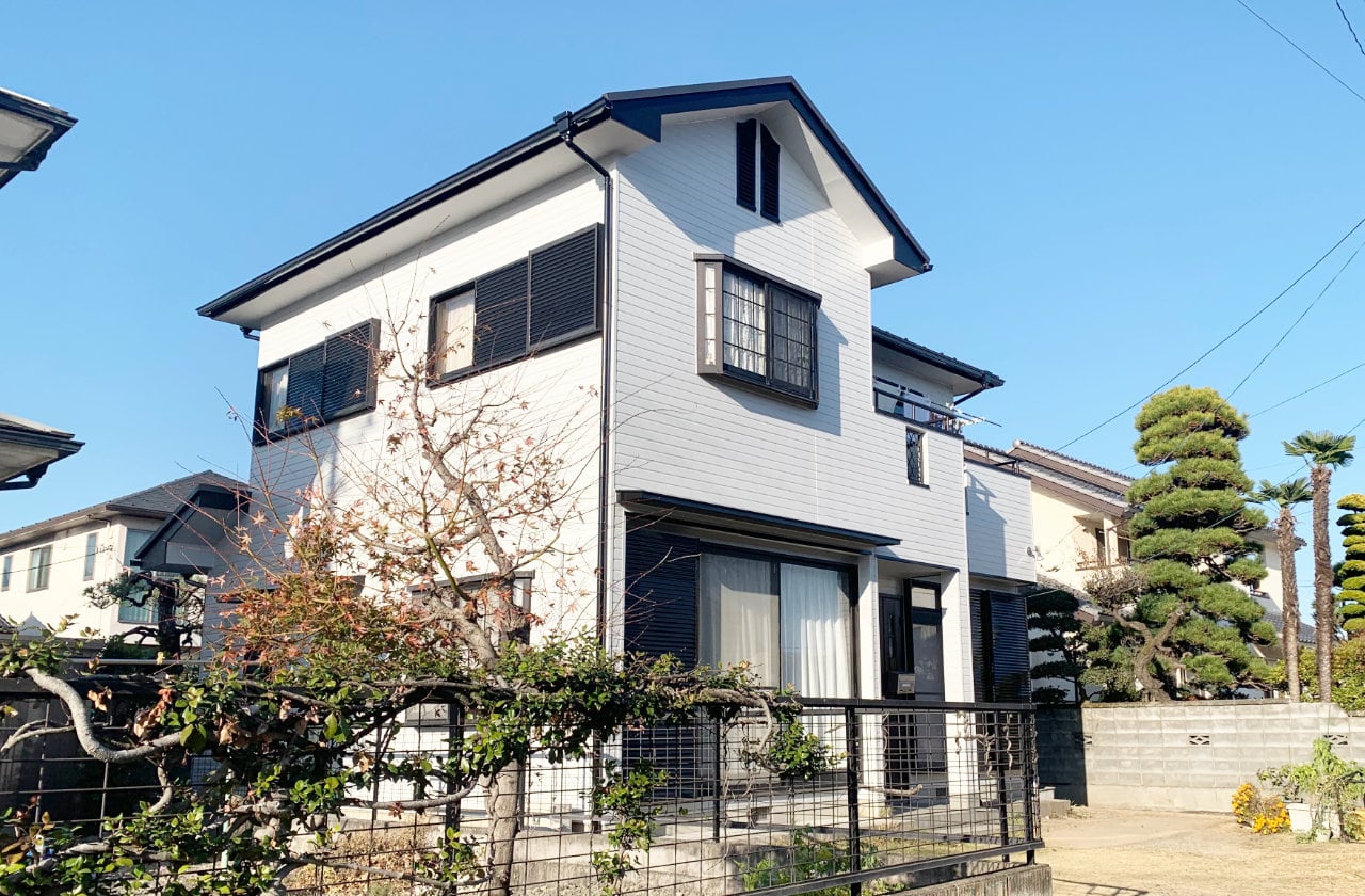 南アルプス市 屋根カバー工法・外壁塗装・バルコニー防水 施工画像
